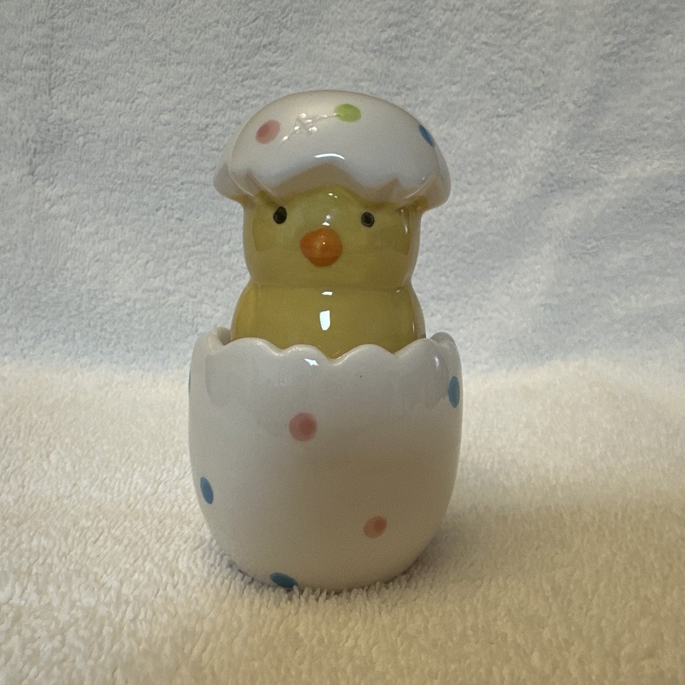 Ceramic Chick & Easter Egg Salt & Pepper Shakers 3.5 X 2" Stacking